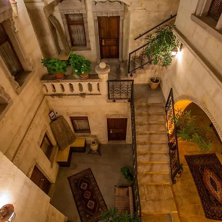 스톤 하우스 케이브 3*