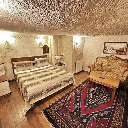 스톤 하우스 케이브 3*