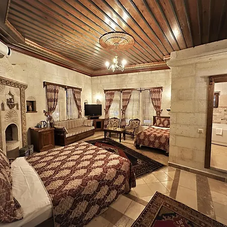 Otel Stone House Cave