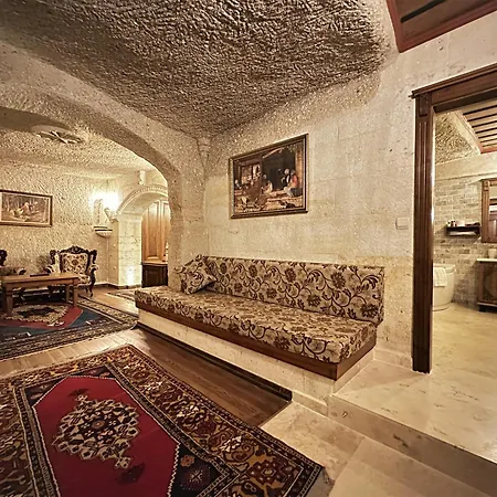 스톤 하우스 케이브 호텔 3*