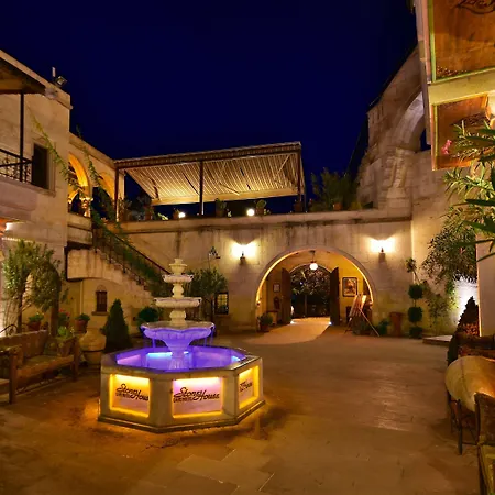 Stone House Cave Göreme