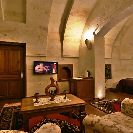 Otel Stone House Cave 3*