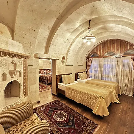 Stone House Cave 3*