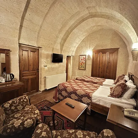 מלון Stone House Cave גורמה