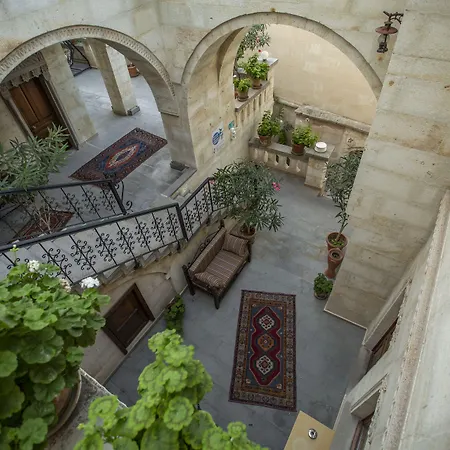 Stone House Cave Hotel 3*