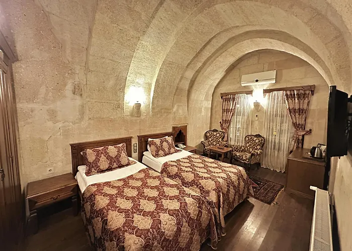 Hotel Stone House Cave