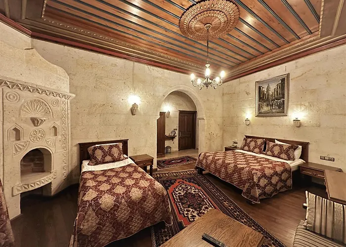 스톤 하우스 케이브 3*