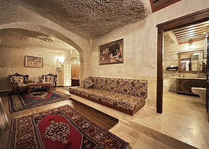 Stone House Cave Hotel 3*