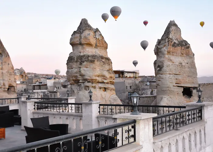 스톤 하우스 케이브 3* 괴레메