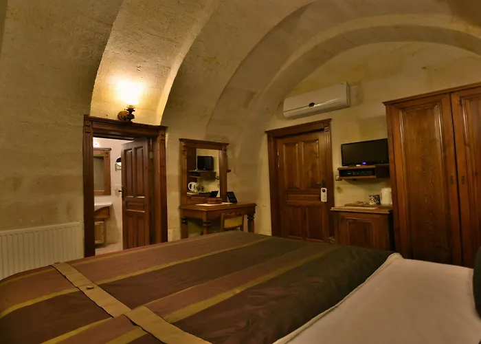 Stone House Cave Göreme