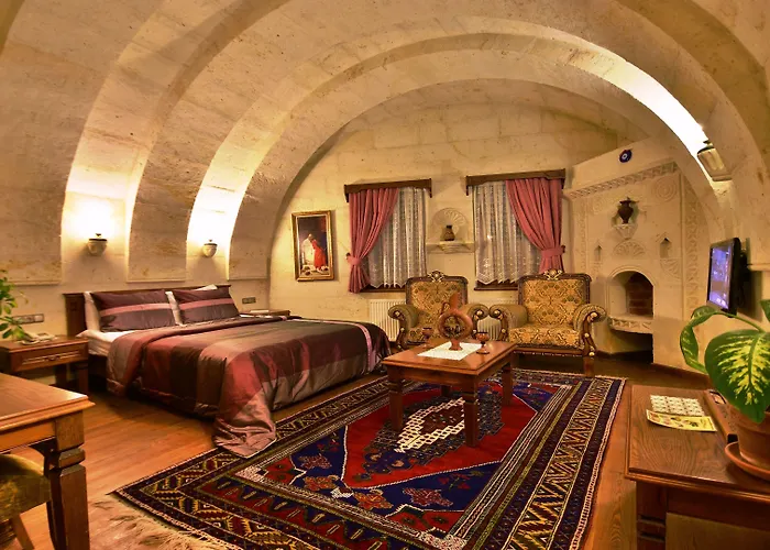 스톤 하우스 케이브 3*