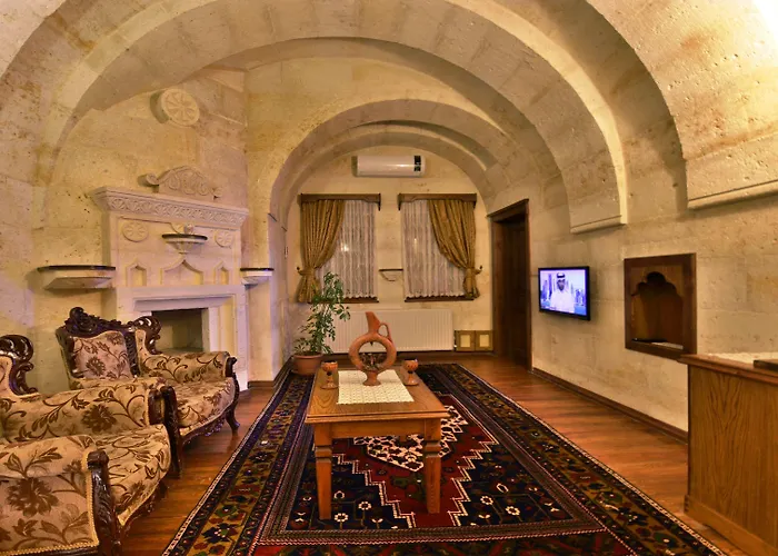 Hotel Stone House Cave